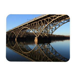 Imán Puente sobre el río de Schuylkill