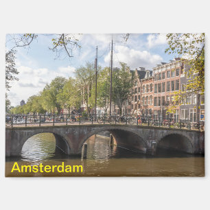 Imán Puente sobre Keizersgracht, Ámsterdam, Países Bajo