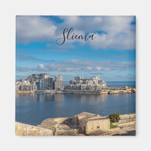 Imán Puerto de Sliema y rascacielos de Malta