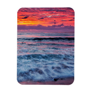 Imán Puesta de sol sobre las olas del océano, Californi
