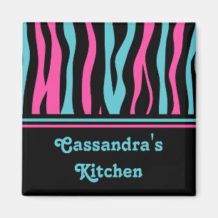 Imán Punk lindo del estampado de zebra en rosas