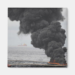 Imán Quemaduras de petróleo concentrado reunidas