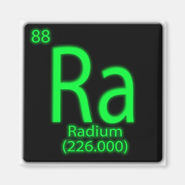 Imán Ra Radium brillando en la oscuridad. Se utilizó el (Frente)
