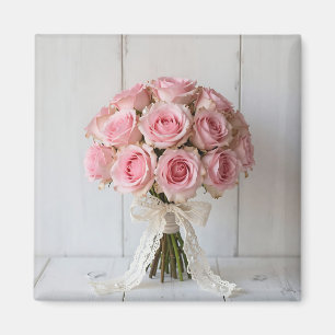 Imán Ramo de Rosas Rosadas Encaje Perla Romántico