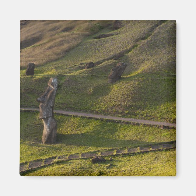 Imán Rano Raraku, Rapa Nui, Isla de Pascua, Chile (Frente)