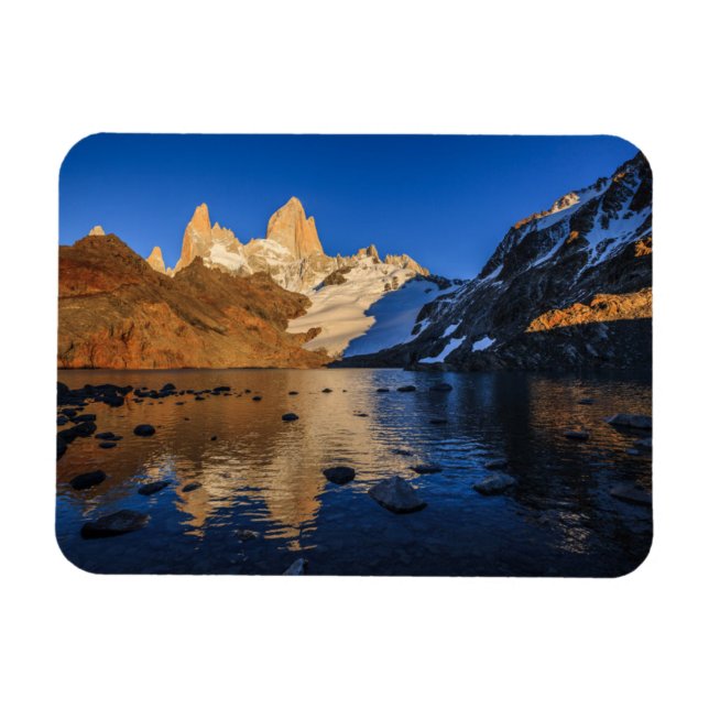 Imán Reflexión De Fitz Roy Al Amanecer (Horizontal)