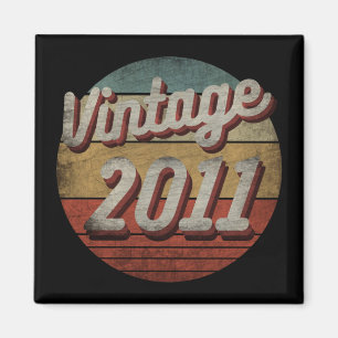 IMÁN REGALO DE CUMPLEAÑOS DE VINTAGE 2011 PARA MUJERES