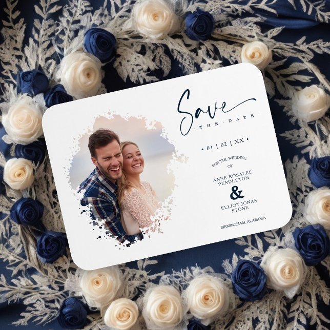 Imán Reserva La Fecha De La Fecha Modern Tinta Grunge E (Modern Grunge Ink Effect Photo Engaged Couple Wedding Save the Date.)