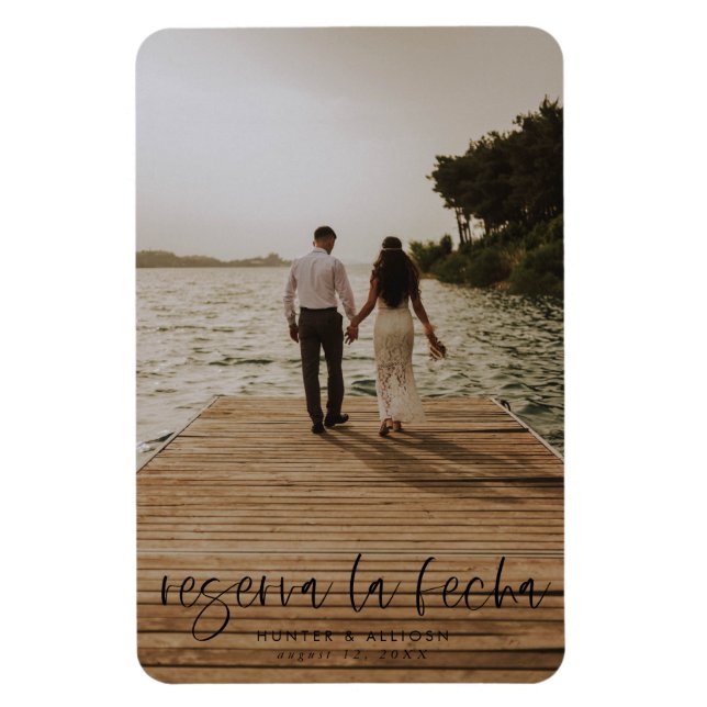 Imán Reserva La Fecha Modern Photo Invitation Magnet (Vertical)