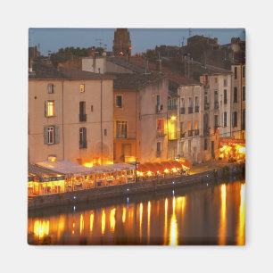 Imán Restaurantes a lo largo del río l'Herault. L'Herau