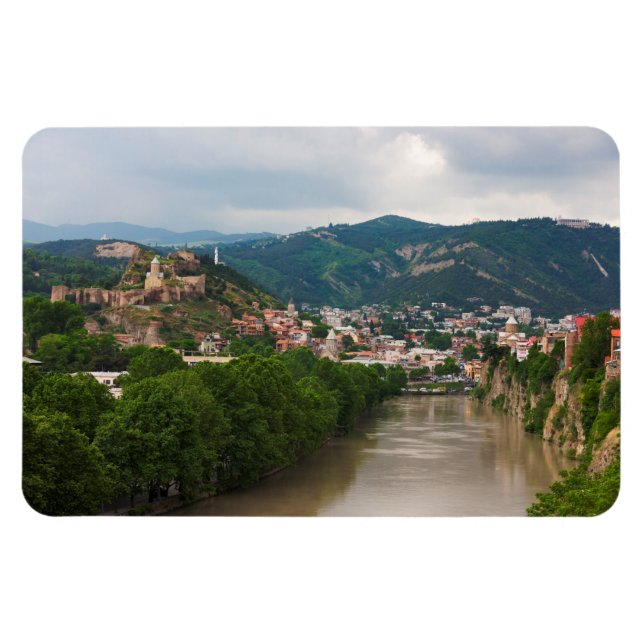 Imán Río Mt'k'vari Fluyendo, Tbilisi (Horizontal)