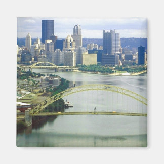 Imán Ríos de Pittsburgh Pennsylvania