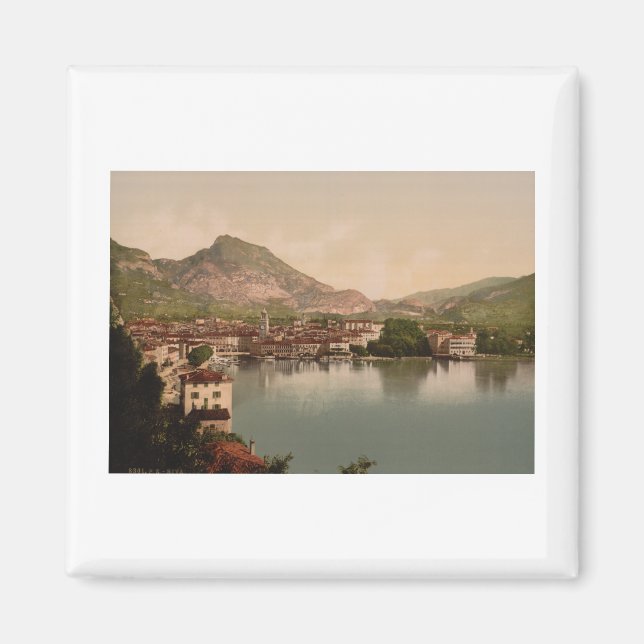 Imán Riva del Garda II, Trentino-Alto Adige, Italia (Frente)