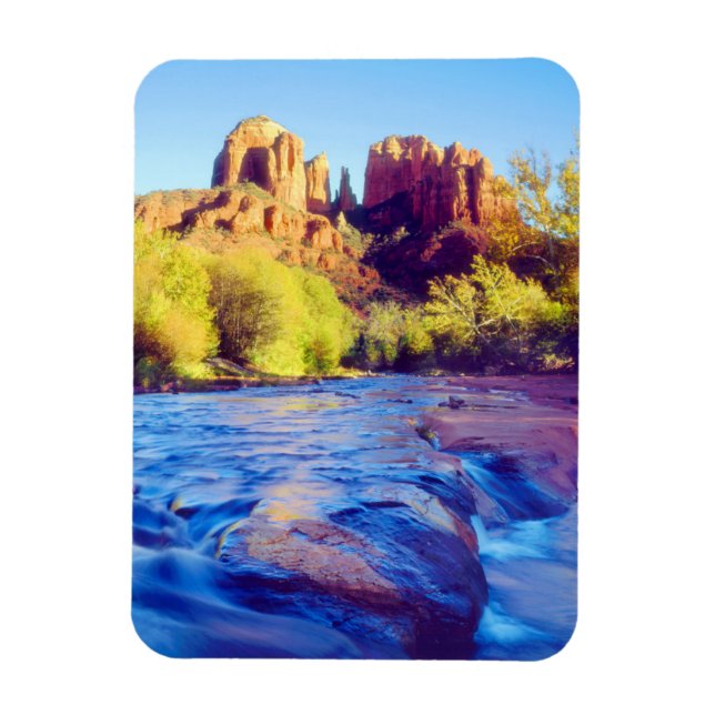 Imán Roca de la Catedral reflejada en Oak Creek, Arizon (Vertical)