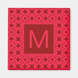 Imán Rojo Brillante con Estampado Ornamentado y Monogra