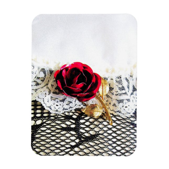 Imán Rojo romántico y encaje blanco (Vertical)