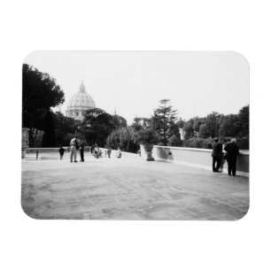 Imán Roma Italia, Los Jardines Vaticanos