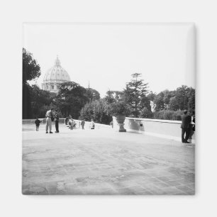 Imán Roma Italia, Los Jardines Vaticanos