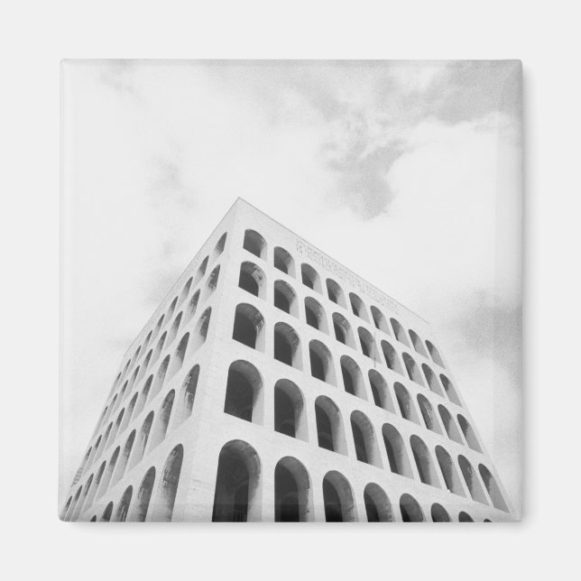 Imán Roma Italia, Palazzo del Lavoro EUR (Frente)