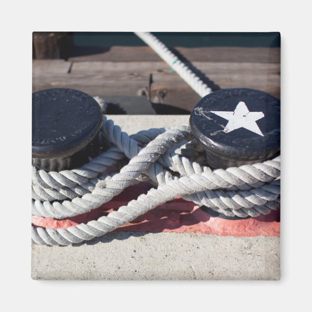 Imán Rope Atado A Dos Bollardos (Frente)