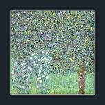 Imán Rosebushes Bajo Los Árboles, Gustav Klimt<br><div class="desc">Gustav Klimt (14 de julio de 1862 - 6 de febrero de 1918) era un pintor simbolista austríaco y uno de los miembros más destacados del movimiento secesión de Viena. Klimt es conocido por sus pinturas, murales, bocetos y otros objetos artísticos. Además de sus obras figurativas, que incluyen alegorías y...</div>