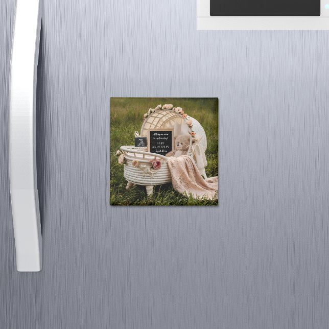 Imán Rustic Neutral pregnancy announcement keepsake  (Subido por el creador)