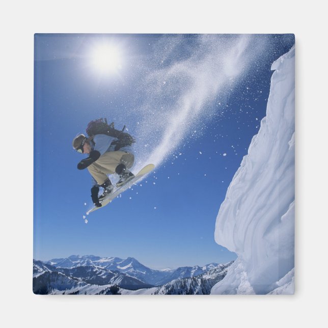 Imán Saltando al cañón del arroyo de serpientes desde C (Frente)