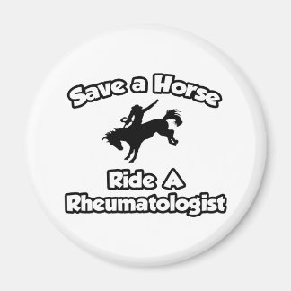Imán Salva un caballo, corre un reumatólogo