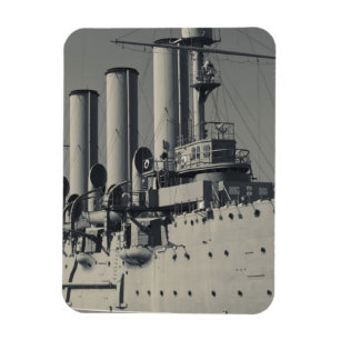 Imán San Petersburgo, Cruiser Aurora