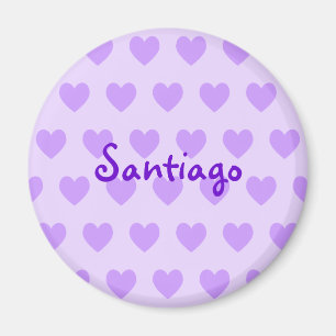 Imán Santiago en morado