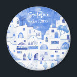 Imán Santorini Greece Watercolor Keepsake<br><div class="desc">Un paisaje de color acuático de Oia en la hermosa isla griega de Santorini. Cambiar la fecha a personalizar. Perfecto como un aguijón.</div>