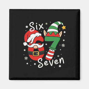 Imán Seis Siete 67 Meme 6 7 Elfo Santa Navidad Pijamas