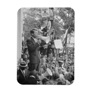 Imán Senador Robert Kennedy haciendo campaña para presi