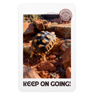 Imán Senderismo por Baby Sulcata en Sedona Red Roca Ari