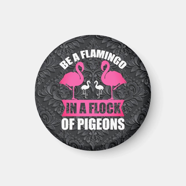 Imán Ser Un Flamenco En Una Bandada De Palomas (Frente)