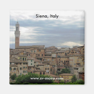 Imán Siena, Italia, torre del ayuntamiento a la izquier