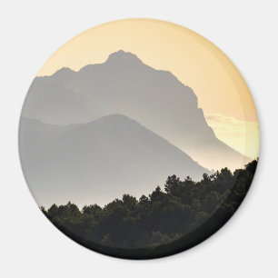 Imán Silhouettes de las montañas
