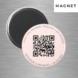 Imán sitio web del boda detalles del código QR rosa rsv<br><div class="desc">Añade tu url para el sitio web de tu boda. Para información,  detalles,  rsvp en línea. Un oro rosa,  fondo de color de color de color,  texto negro.</div>