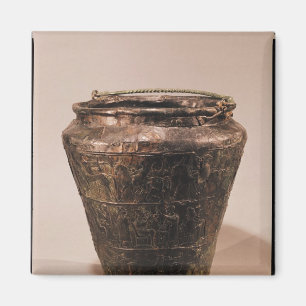 Imán Situla con tres bandas decorativas del repousse