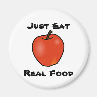Imán Solo come comida real