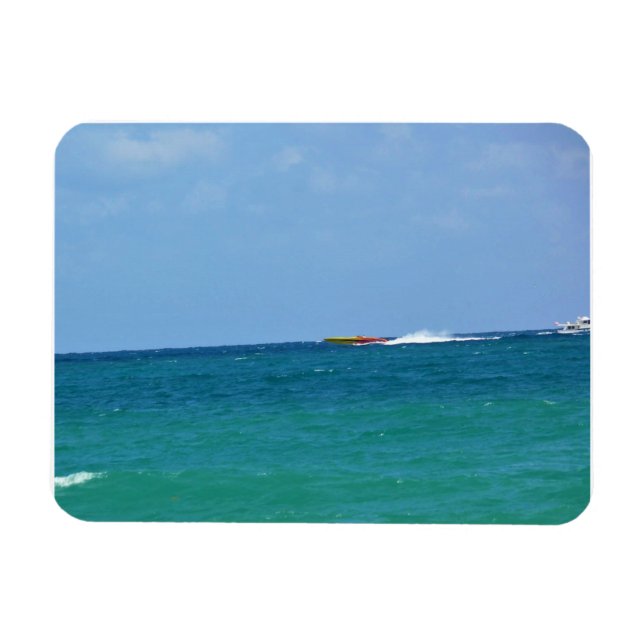 Imán Speed Boat, Fort Lauderdale, Florida (Horizontal)