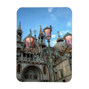 Imán St. Marks y lámpara, Venecia, Italia