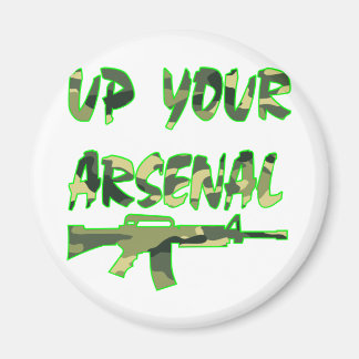 Imán Suba su cartucho de Arsenal M-4
