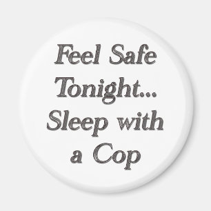 Imán sueño con un poli