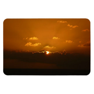 Imán Sun Behind Clouds I Naranja Sunset Photo