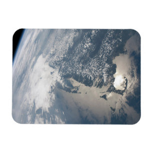 Imán Sunglint En Las Aguas De La Tierra.