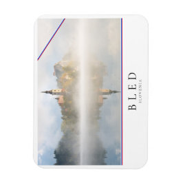 Imán Sunrise nigosa en el lago Bled