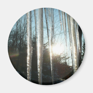 Imán Sunrise Through Icicles Winter Nature Photography