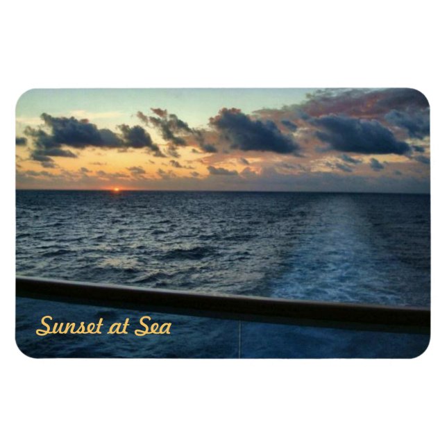 Imán Sunset at Sea Personalizado Premium Magnet (Horizontal)