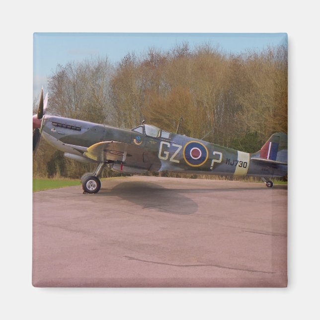 Imán Supermarine Spitfire HF Mk. IXe MJ730 (Frente)